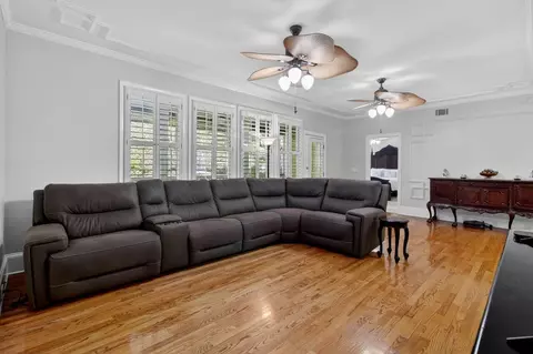 Living - 3312 Rees Row, Mount Pleasant, SC 29466 photo 2 of 2