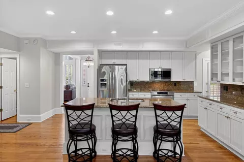 Kitchen - 3312 Rees Row, Mount Pleasant, SC 29466 photo 2 of 4