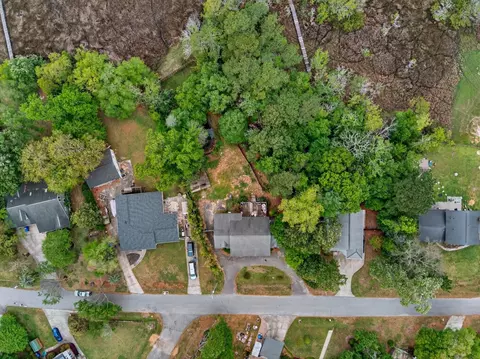 2042 Marshland Dr, Charleston, SC 29414
