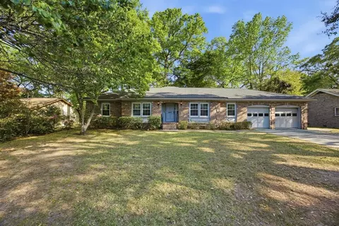 1037 Yeamans Hall Rd, Hanahan, SC 29410