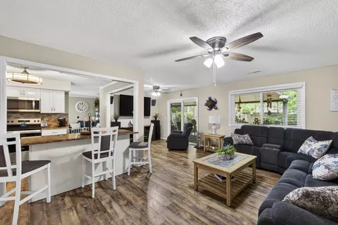 1816 Aylsford Ct, Charleston, SC 29412
