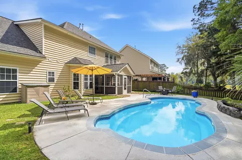 5272 Mulholland Dr, Summerville, SC 29485