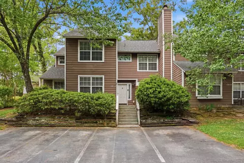 120 Luden Dr #A, Summerville, SC 29483