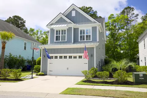 2898 Clearwater Dr, Mount Pleasant, SC 29466