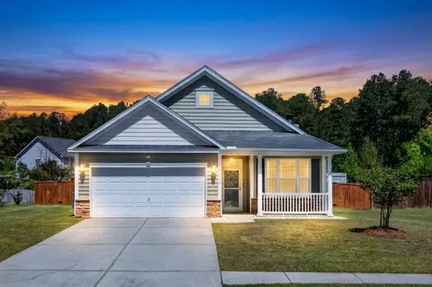 1002 Bridlewood Farms Pkwy, Ridgeville, SC 29472
