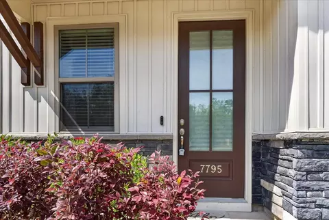7795 Park Gate Dr, North Charleston, SC 29418