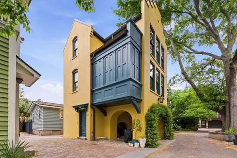 26 Catfiddle St, Charleston, SC 29403