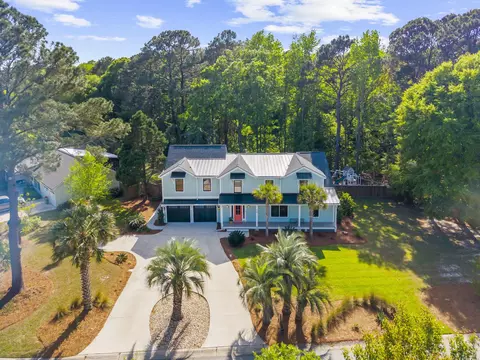 978 Law Ln, Mount Pleasant, SC 29464