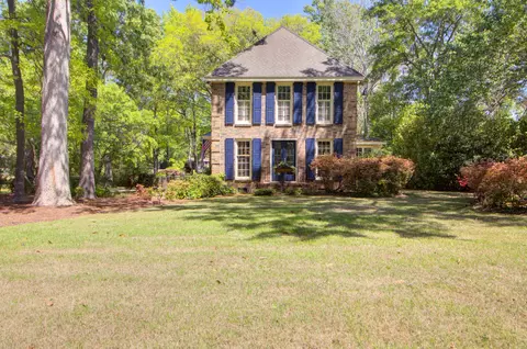 1120 Deleisseline Blvd, Mount Pleasant, SC 29464