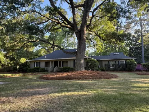1039 Governors Rd, Mount Pleasant, SC 29464