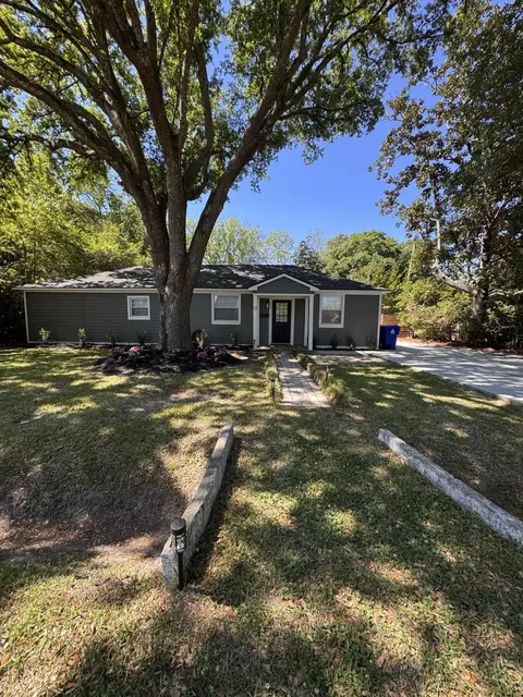 31 Anita Dr, Charleston, SC 29407