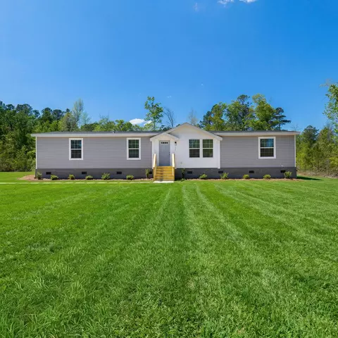 267 Nelson Farm Ln, Cross, SC 29436