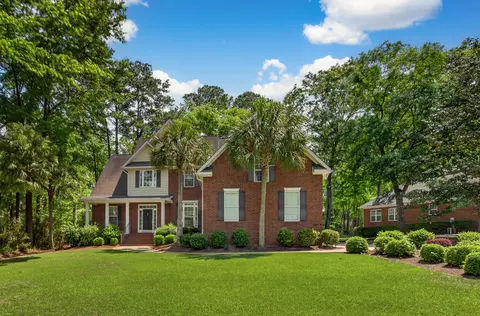 8618 W Fairway Woods Dr, North Charleston, SC 29420