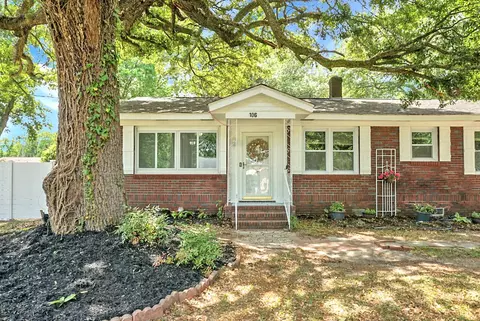 106 Edmund Rd, Goose Creek, SC 29445