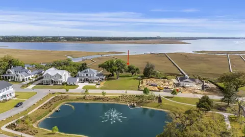 4033 Kaolin St, Charleston, SC 29407