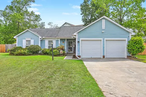 8359 Coventry Ct, North Charleston, SC 29420