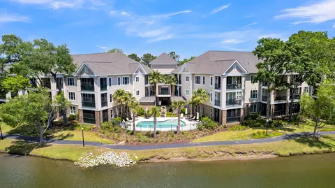 1479 Long Grove Dr #208, Mount Pleasant, SC 29464