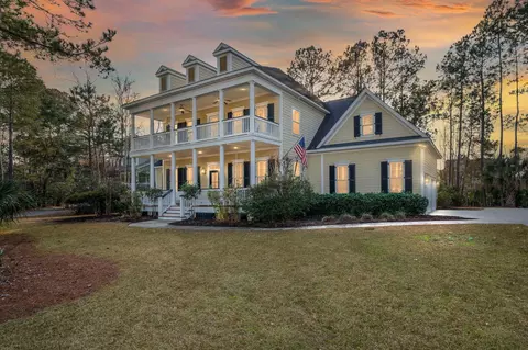 3711 Riverstation Ct, Mount Pleasant, SC 29466