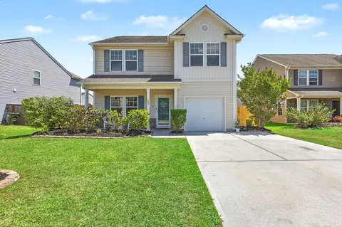 408 Thoroughbred Dr, Moncks Corner, SC 29461