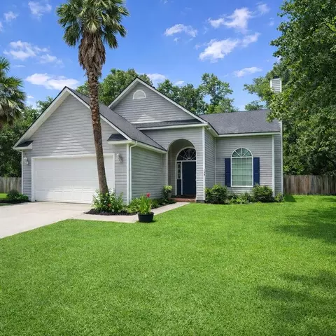 138 Adthan Cir, Goose Creek, SC 29445