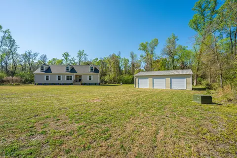 380 Rhode Dr, Cottageville, SC 29435
