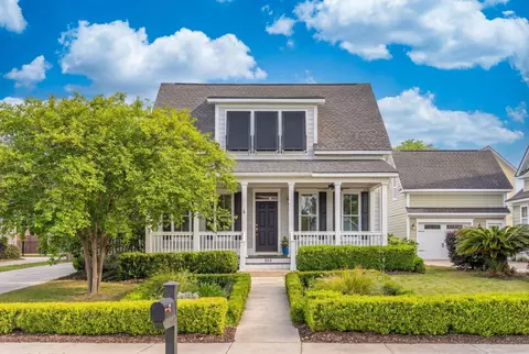 302 Back Pond Ct, Wando, SC 29492