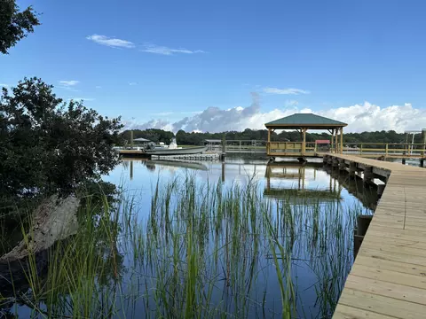 2761 Anchor Watch Dr #54, Wadmalaw Island, SC 29487