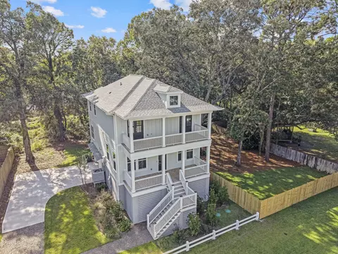 1892 Grover Dr, Johns Island, SC 29455