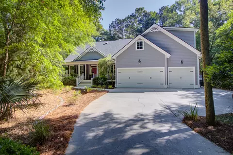 3798 Saint Ellens Dr, Mount Pleasant, SC 29466
