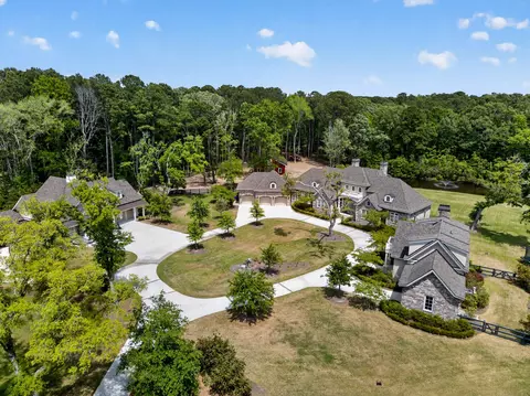 1484 Old Rosebud Trl, Awendaw, SC 29429