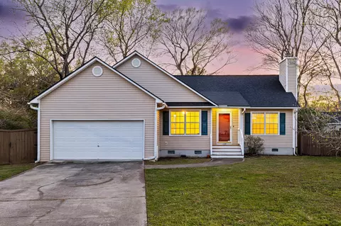 1099 Farmington Rd, Charleston, SC 29412