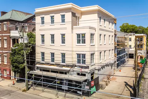 284 Meeting St #202, Charleston, SC 29401
