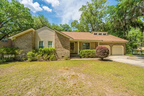 1725 Waterside Blvd, Moncks Corner, SC 29461