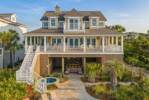304 Ocean Blvd, Isle Of Palms, SC 29451