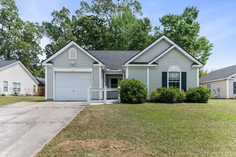 8766 Tigershark Ave, North Charleston, SC 29406