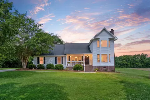 271 Dairy Farm Rd, Moncks Corner, SC 29461