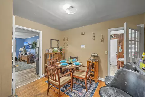 Dining - 104 Saluda St, Hampton, SC 29924 photo 1 of 3