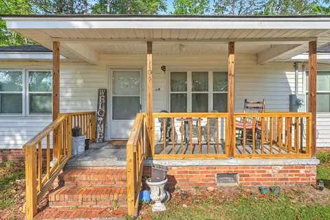 Exterior - 104 Saluda St, Hampton, SC 29924 photo 1 of 6