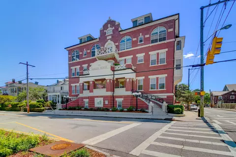 55 Ashley Ave #2, Charleston, SC 29401