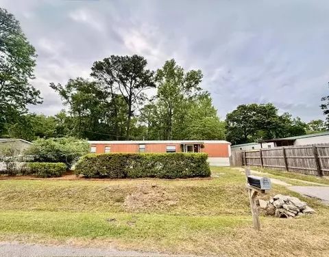 2986 Edbillellis Rd, North Charleston, SC 29406