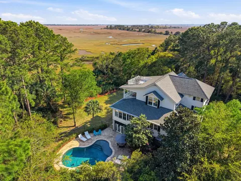 2105 Cape Jasmine Ct, Mount Pleasant, SC 29464