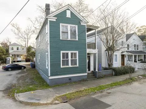 17 Maverick St, Charleston, SC 29403