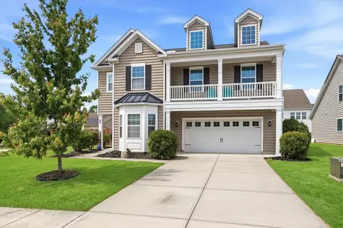 650 Silver Moss Dr, Moncks Corner, SC 29461
