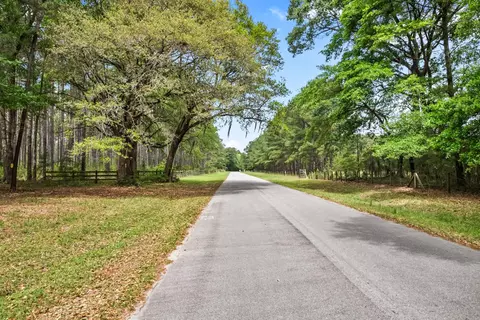 1 Frisco Ln, Johns Island, SC 29455