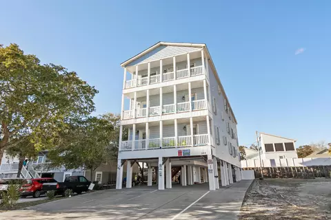 304 S Hillside Dr #B, North Myrtle Beach, SC 29582