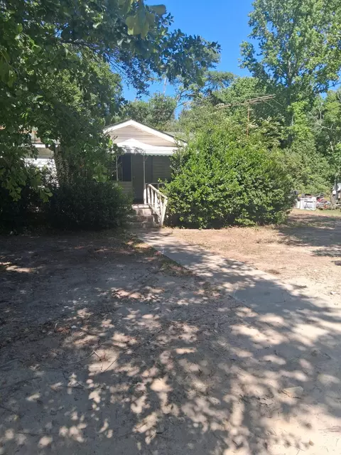 131 Wheat St, Denmark, SC 29042