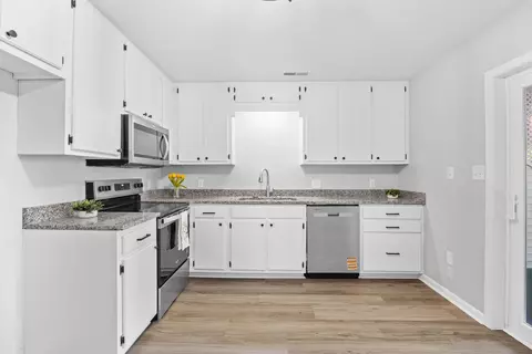 Kitchen - 617 Surfside Dr, Surfside Beach, SC 29575 photo 3 of 4