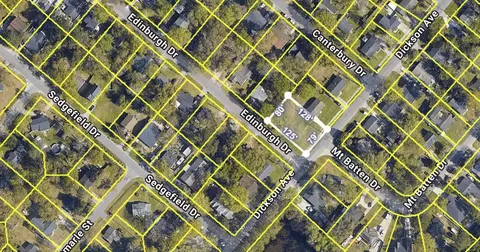 1144 Dickson Ave, Hanahan, SC 29410