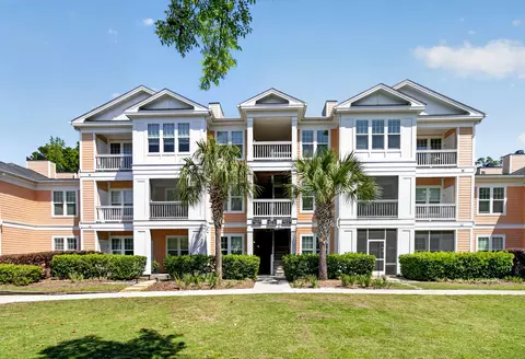 2212 Chatelain Way, Mount Pleasant, SC 29464