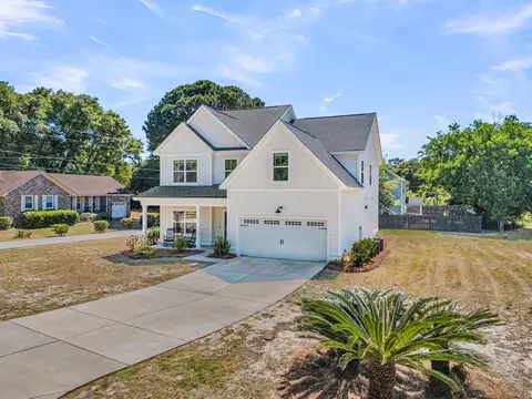 651 Spark St, Mount Pleasant, SC 29464
